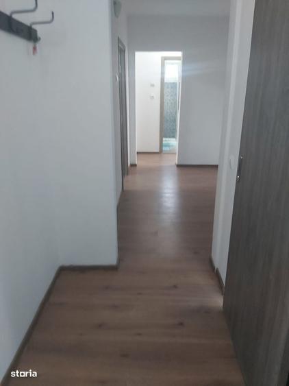 1 decembrie 1 minut metrou loc parcare inclus 2 gr sanitare 2balcoane - 2