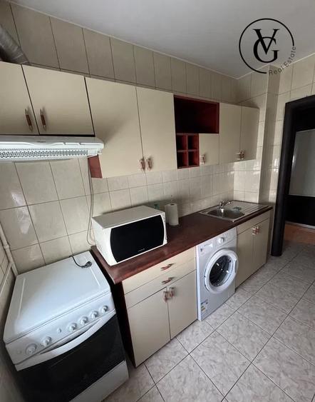 Apartament cu 2 camere nedecomandat, mobilat în Dristor