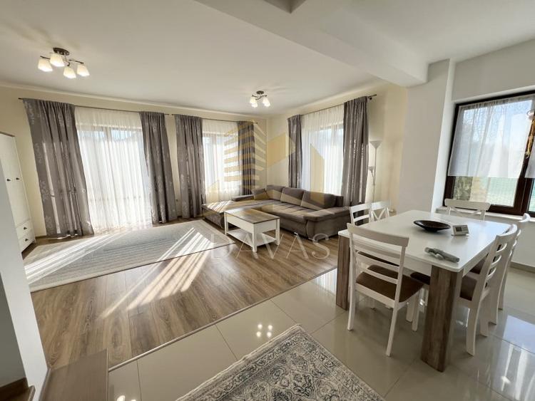 Casă individuală cu 5 camere cu Teren 300 Mp în Europa