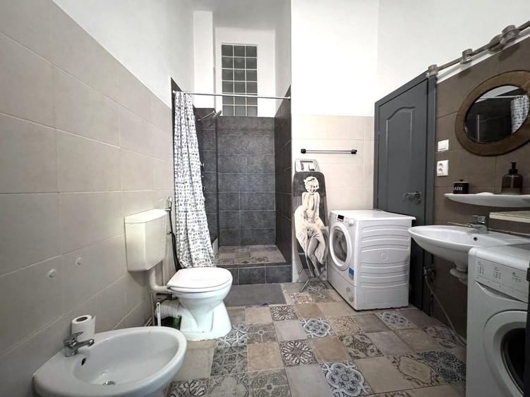 Apartament 2 camere 70 mp parter inalt str Gh Sincai - Central - 20