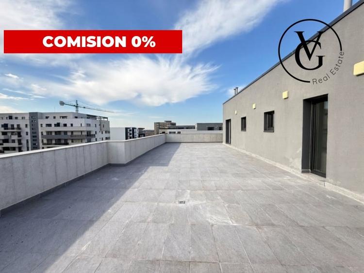 Penthouse cu 3 camere decomandat în Tomis Plus
