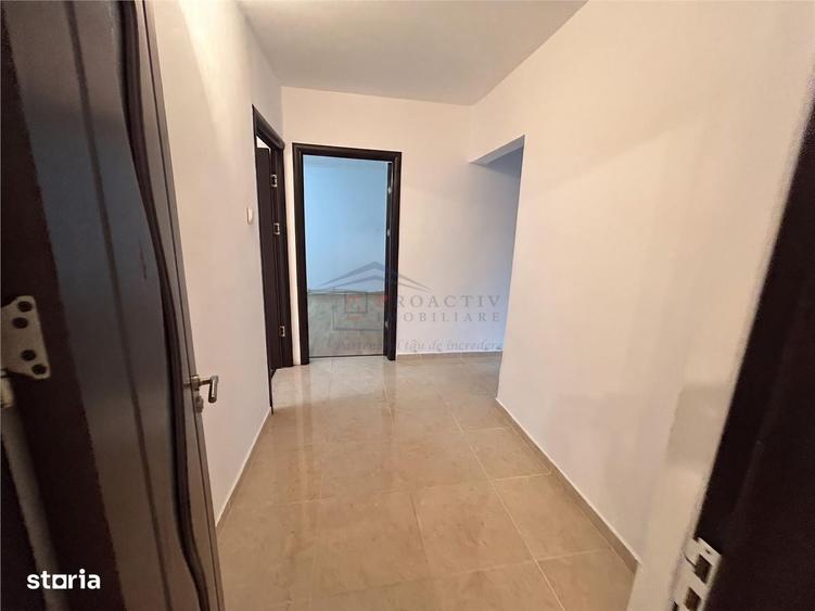 Apartament cu 4 camere decomandat în Obcini