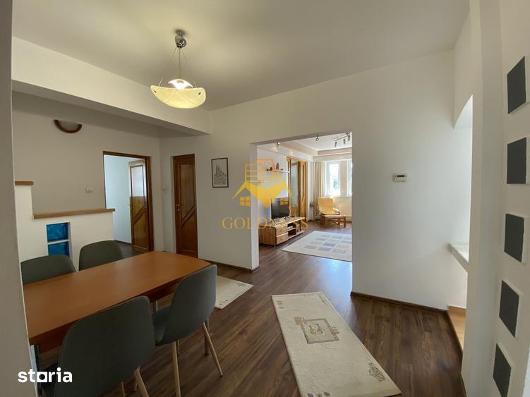 Apartament cu 4 camere în Zorilor — fotografia 1