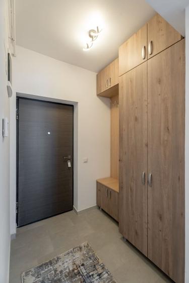 Apartament cu 2 camere decomandat, mobilat în Nicolina