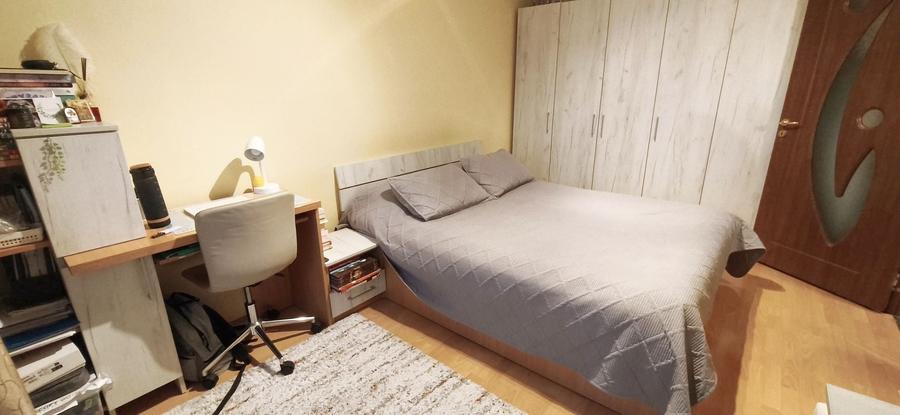 Apartament cu 2 camere semidecomandat în Cornișa