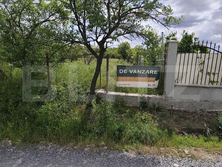 Teren Construcții intravilan de 860 mp, în Podgoria