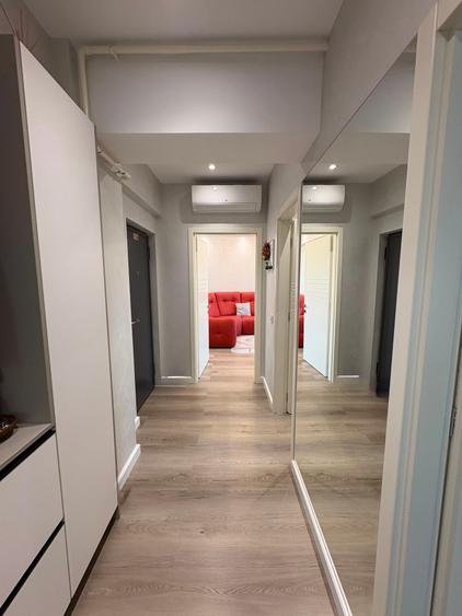 Apartament cu 3 camere decomandat în Galata