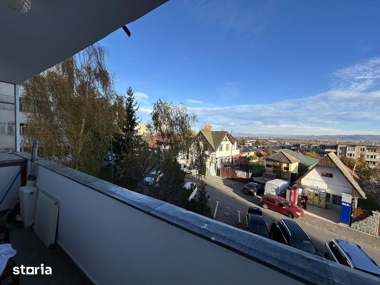 Apartament cu 2 camere, mobilat în Central