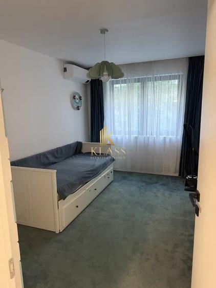 Apartament cu 3 camere decomandat, mobilat în Voluntari