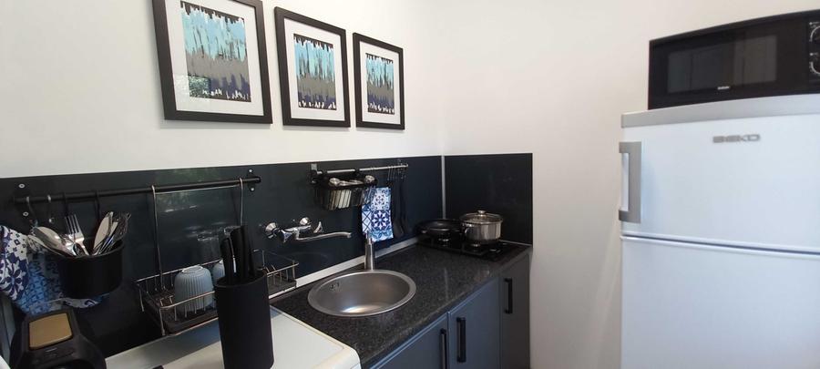 Apartament cu 3 camere semidecomandat în Tomis Nord