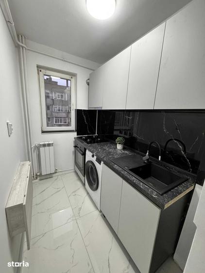Apartament 2 Camere Renovat Complet, Podu Ro? La 10 Minute de Palas - 5