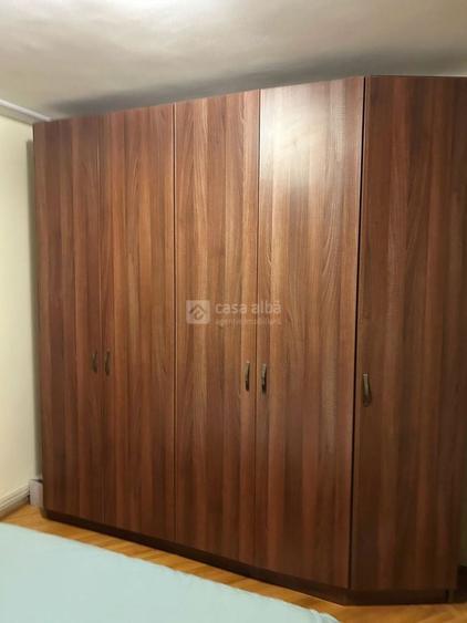 Apartament cu 3 camere decomandat, mobilat în Gară