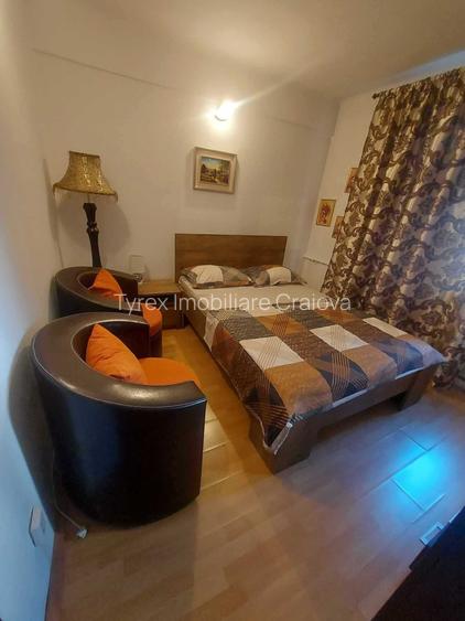 Apartament 2 camere in zona Teatrului National
