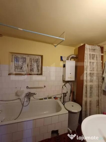 Casă cu 2 camere cu Teren 118 Mp în Central