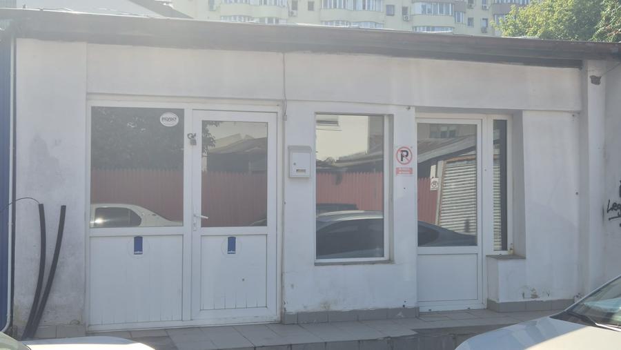 Spațiu comercial, de 80 mp, în Lacul Tei