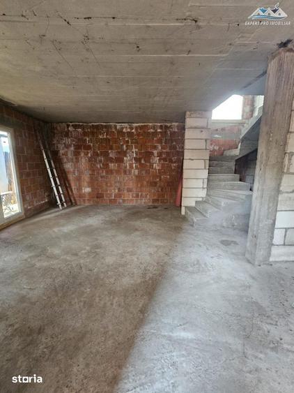Casă cu 5 camere cu Teren 516 Mp în Ciorogârla