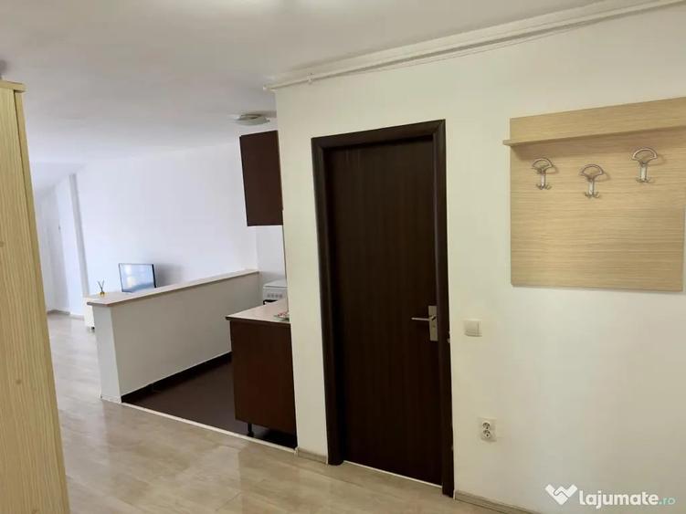 Garsonieră semidecomandată în Brâncoveanu