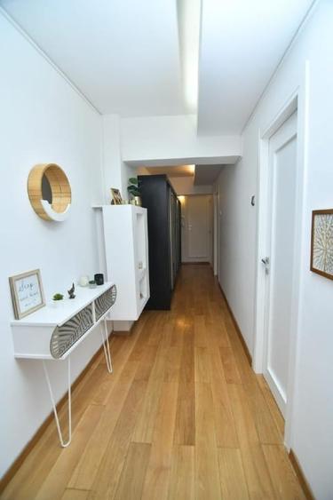 Apartament cu 3 camere decomandat, mobilat în 13 Septembrie