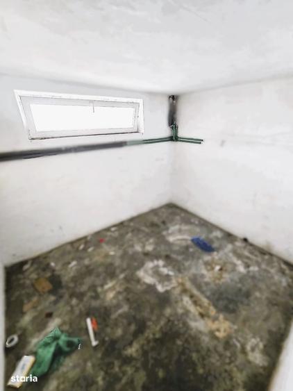 Casă cu 4 camere cu Teren 420 Mp în Titulescu