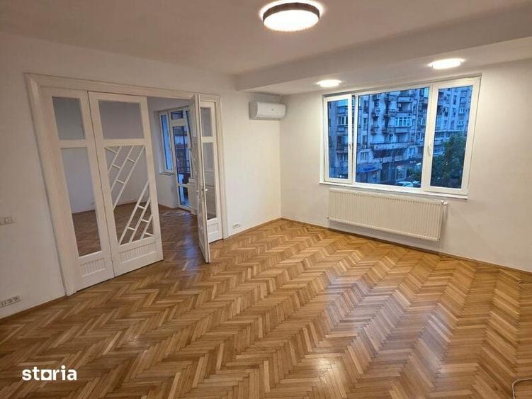Apartament cu 3 camere decomandat în Centrul Istoric