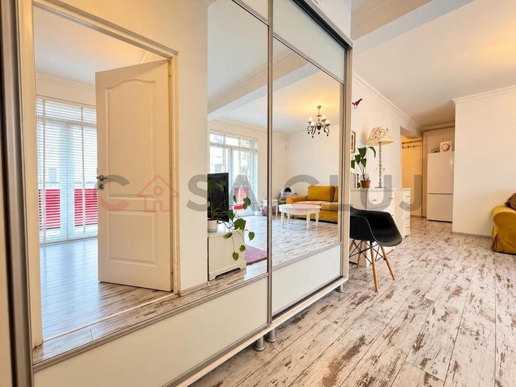 Apartament cu 2 camere semidecomandat, mobilat în Zorilor