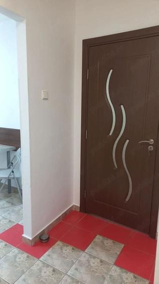 Garsonieră decomandată, mobilată în Colentina