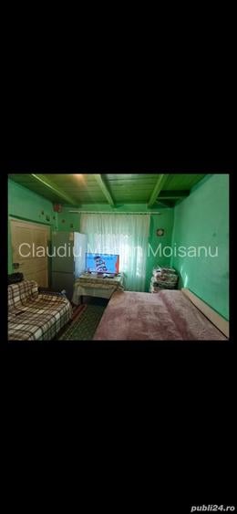 Casă cu 3 camere cu Teren 33400 Mp în Căzănești