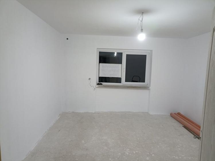 Casă cu 3 camere în Sântimreu