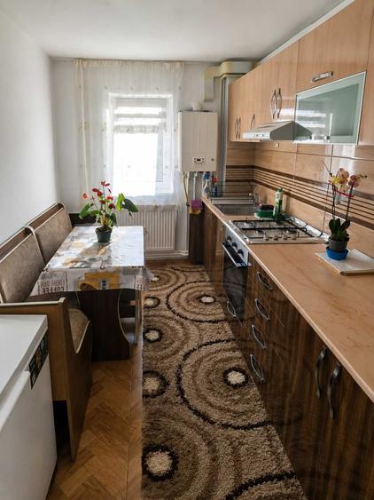 Apartament cu 2 camere semidecomandat în Exterior Vest