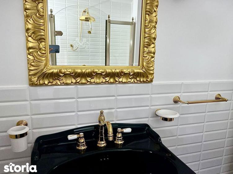 Apartament cu 8 camere în Mitropolie