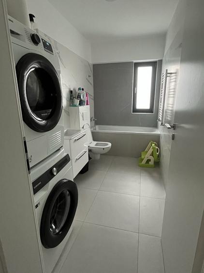 Apartament de vanzare 3 camere - 1