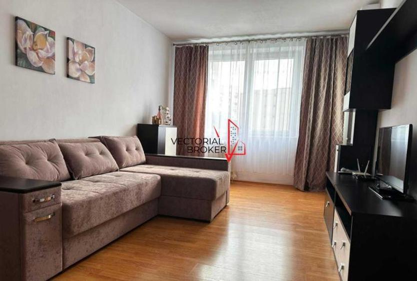 Apartament cu 2 camere decomandat în Obor