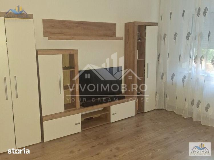 Garsonieră decomandată în Tei