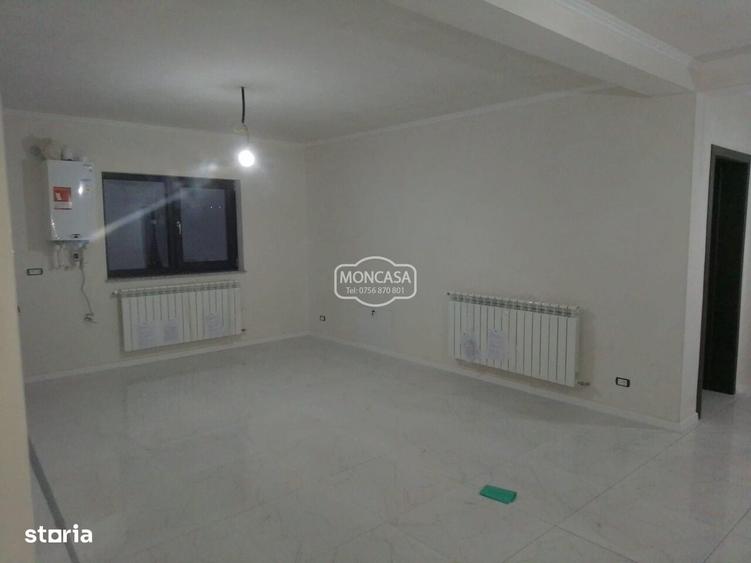 Casă cu 3 camere în Central