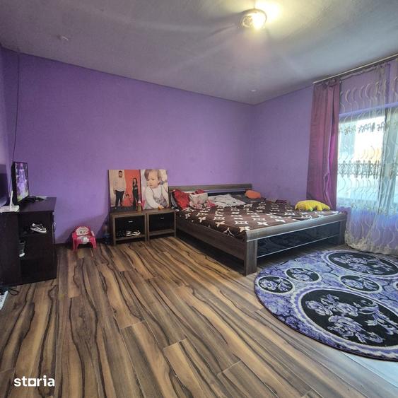 Casă cu 3 camere cu Teren 900 Mp în Șega