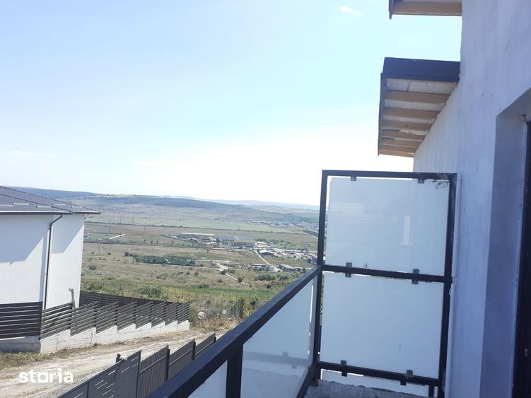 Casă cu 3 camere cu Teren 300 Mp în Valea Lupului