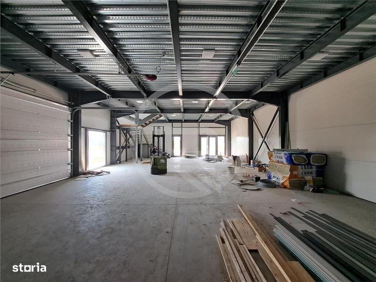 Spațiu comercial, de 700 mp, în Central