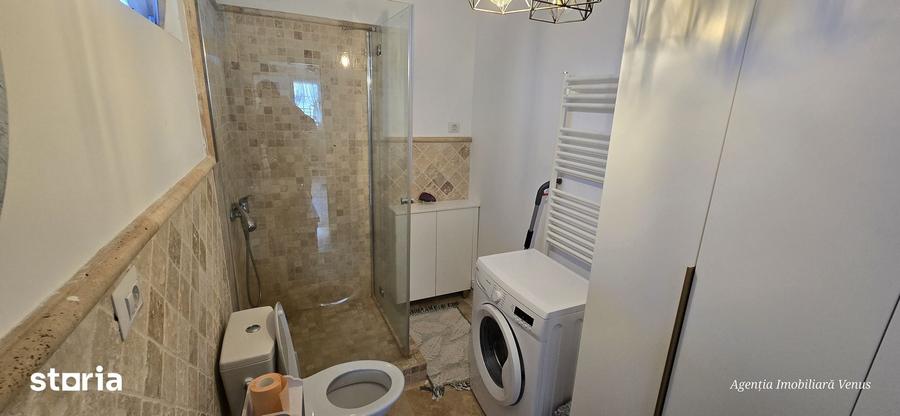 Casă cu 2 camere cu Teren 682 Mp în Central