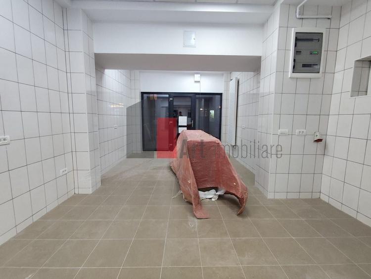 Spațiu comercial, de 143 mp, în Bucureștii Noi