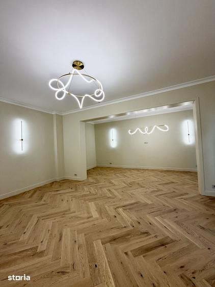 Apartament cu 4 camere în Ștefan cel Mare