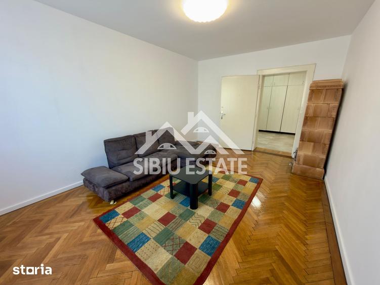 Casă cu Teren 550 Mp în Central