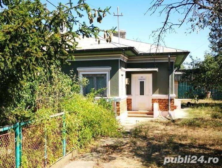 Casă cu 4 camere cu Teren 1200 Mp în Poenari