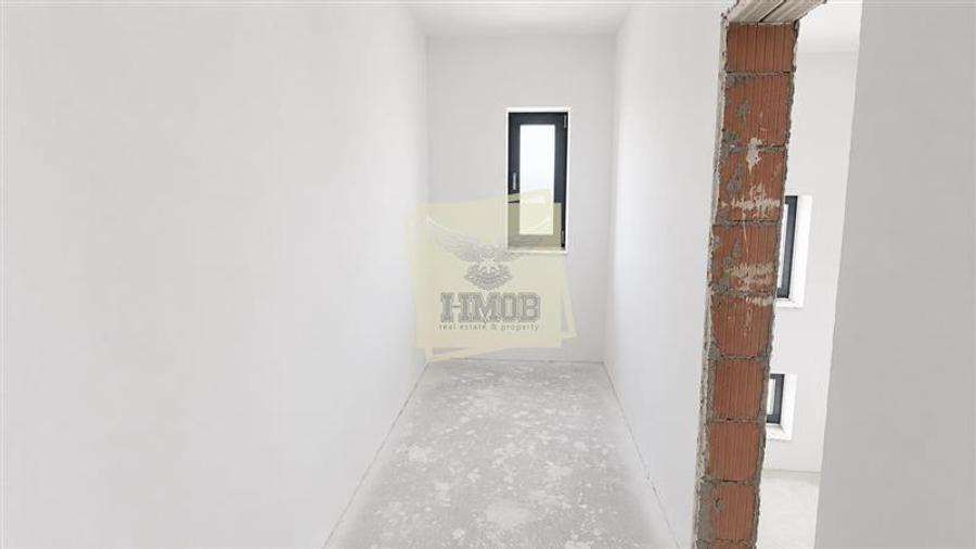 Duplex cu 4 camere cu Canalizare în Șelimbăr