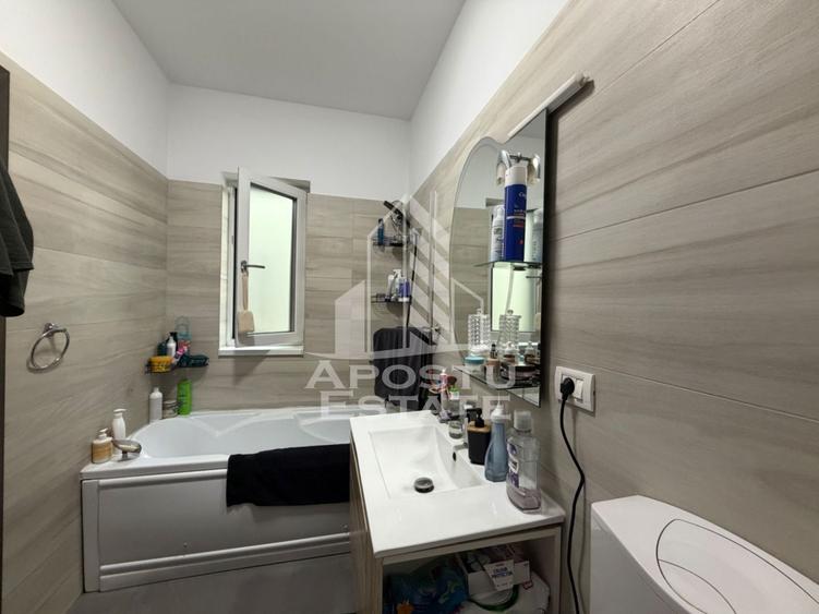 Apartament cu 3 camere decomandat, mobilat în Braytim