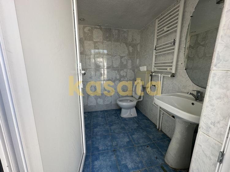 Casă individuală cu 3 camere cu Canalizare în Giulești