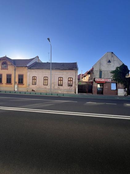 Casă cu 3 camere în Central