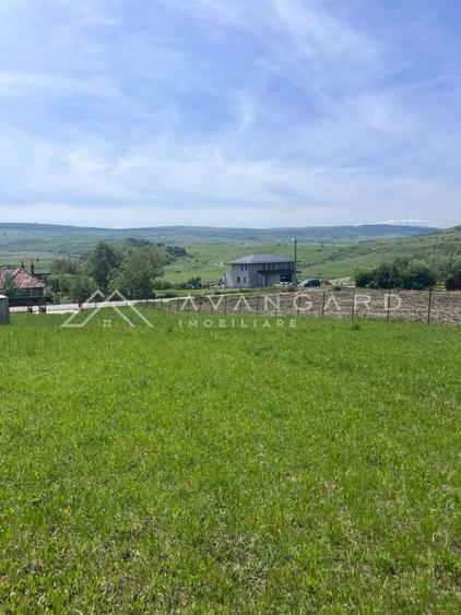 Teren Construcții intravilan de 500 mp, în Pata