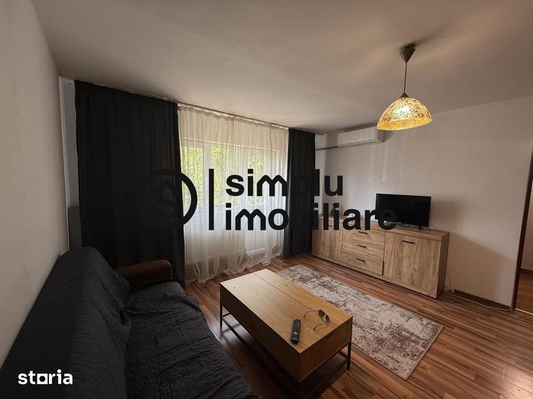 Apartament cu 3 camere semidecomandat în Brazda lui Novac