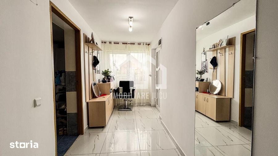 Casă cu 3 camere cu Teren 500 Mp în Jucu