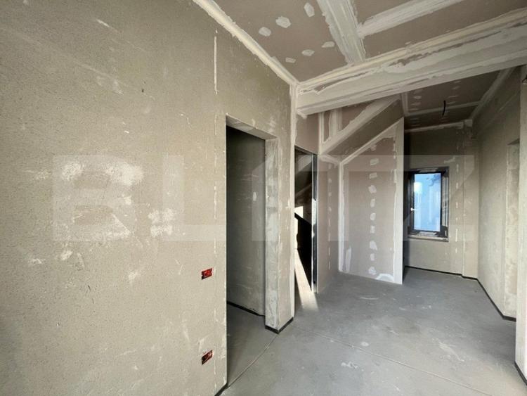 Casă cu 3 camere cu Teren 330 Mp în Central